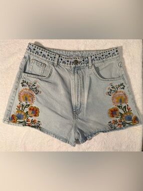 Farm Rio Summer Garden Embroidered Floral Denim Shorts High Waisted size 30